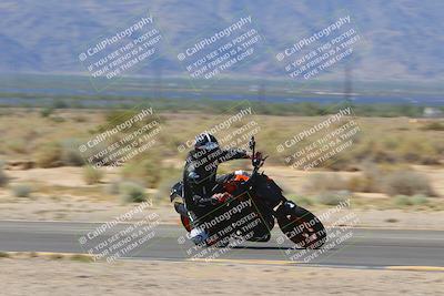 media/Sep-25-2023-Moto Forza (Mon) [[81ffa65e0a]]/B-C Group/Session 3 (Turn 16 Inside)/